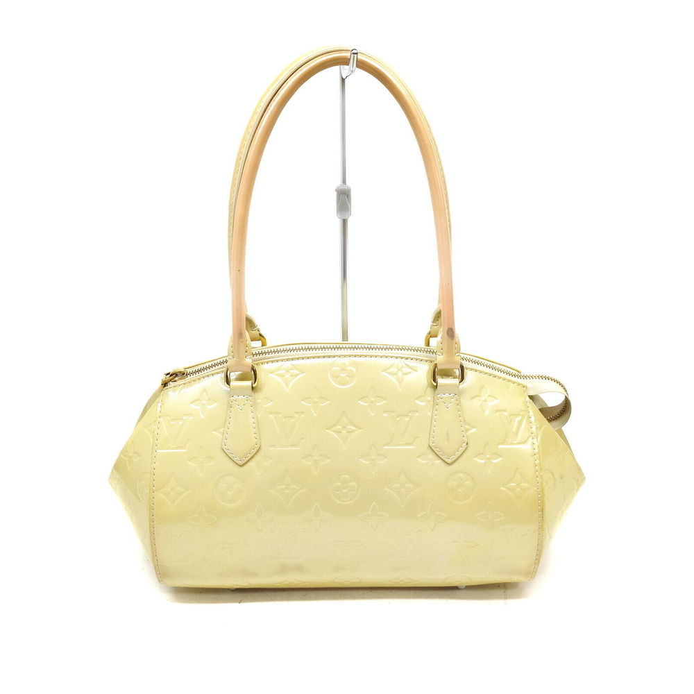 Louis Vuitton Lv Shoulder Bag #69693L20